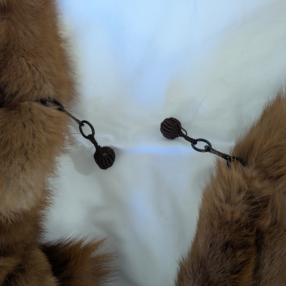 Vintage Brown Fur Stole - Picture 3 of 3